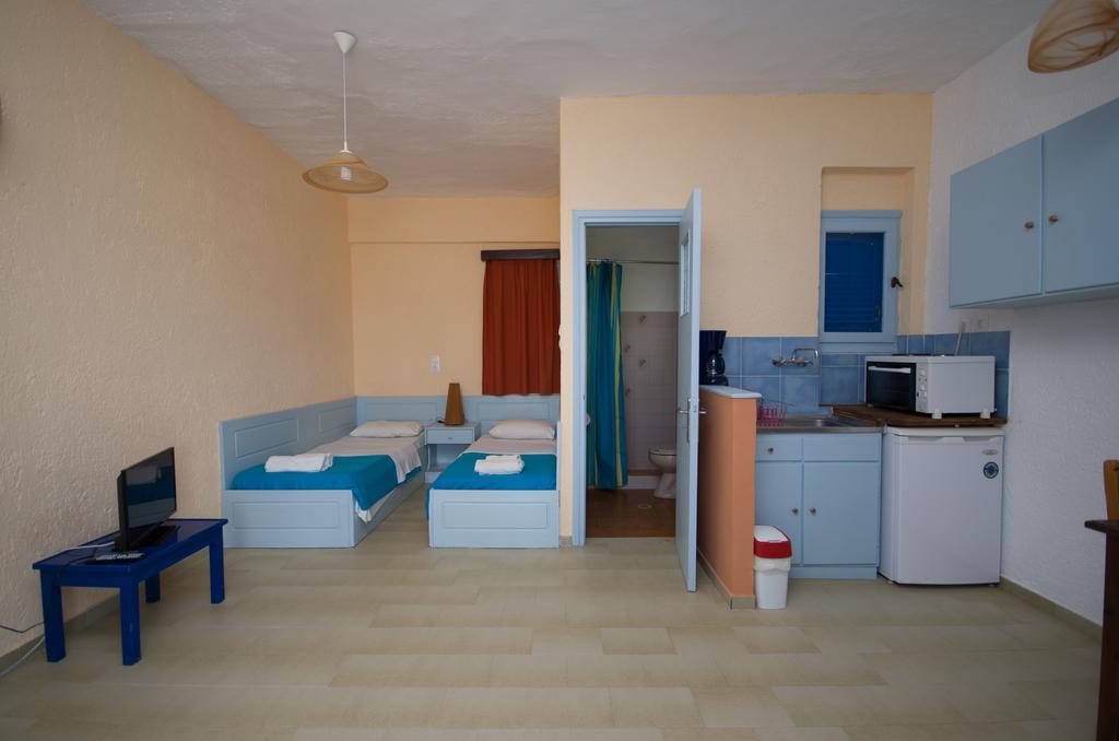 Gialos Studios & Apartments Ierápetra Esterno foto